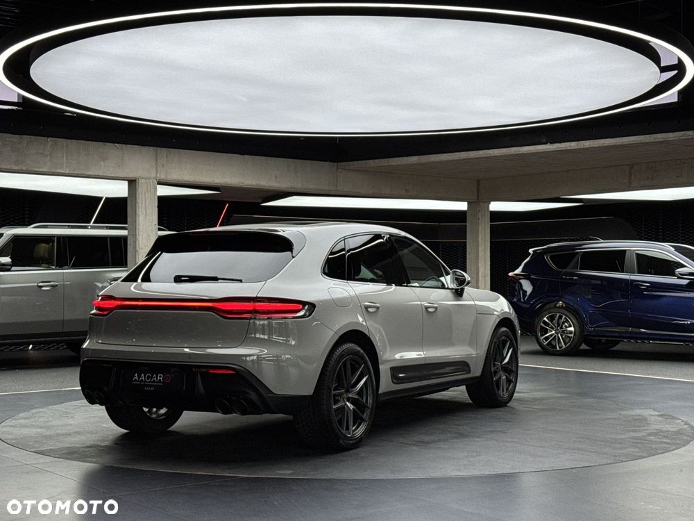 Porsche Macan T - 6