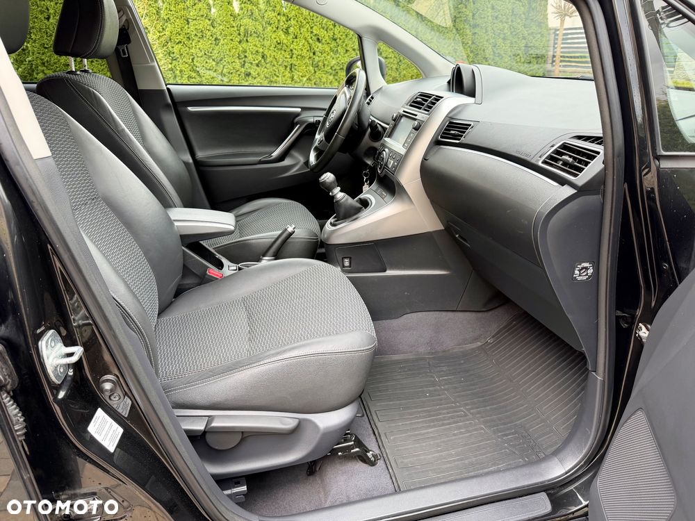 Toyota Verso 1.8 7-Sitzer Executive - 26