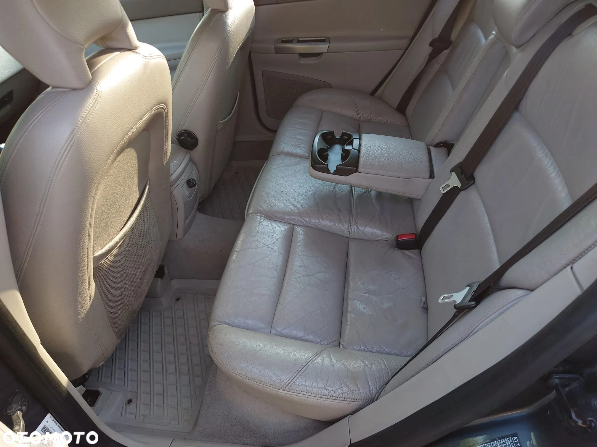 Volvo V50 2.0D Summum - 17