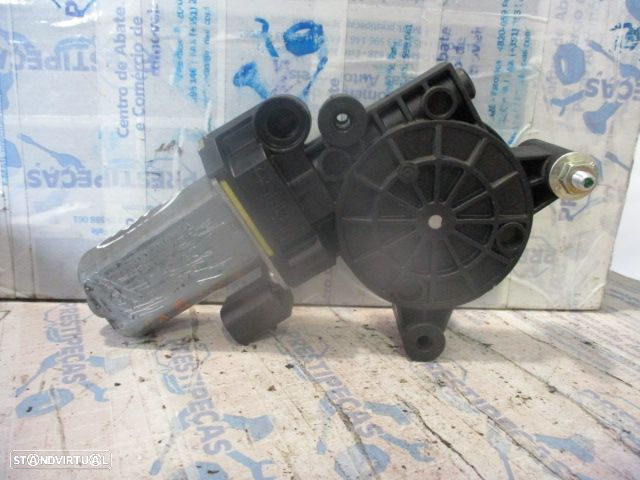 Motor Elevador Vidro 51895384 FIAT GRANDE PUNTO 2015 1.3JTD 84CV 5P PRETO F DRT - 2