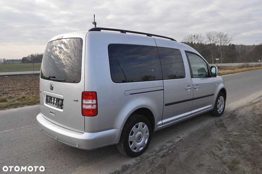 Volkswagen Caddy Maxi 1.6 TDI Comfortline DSG - 4