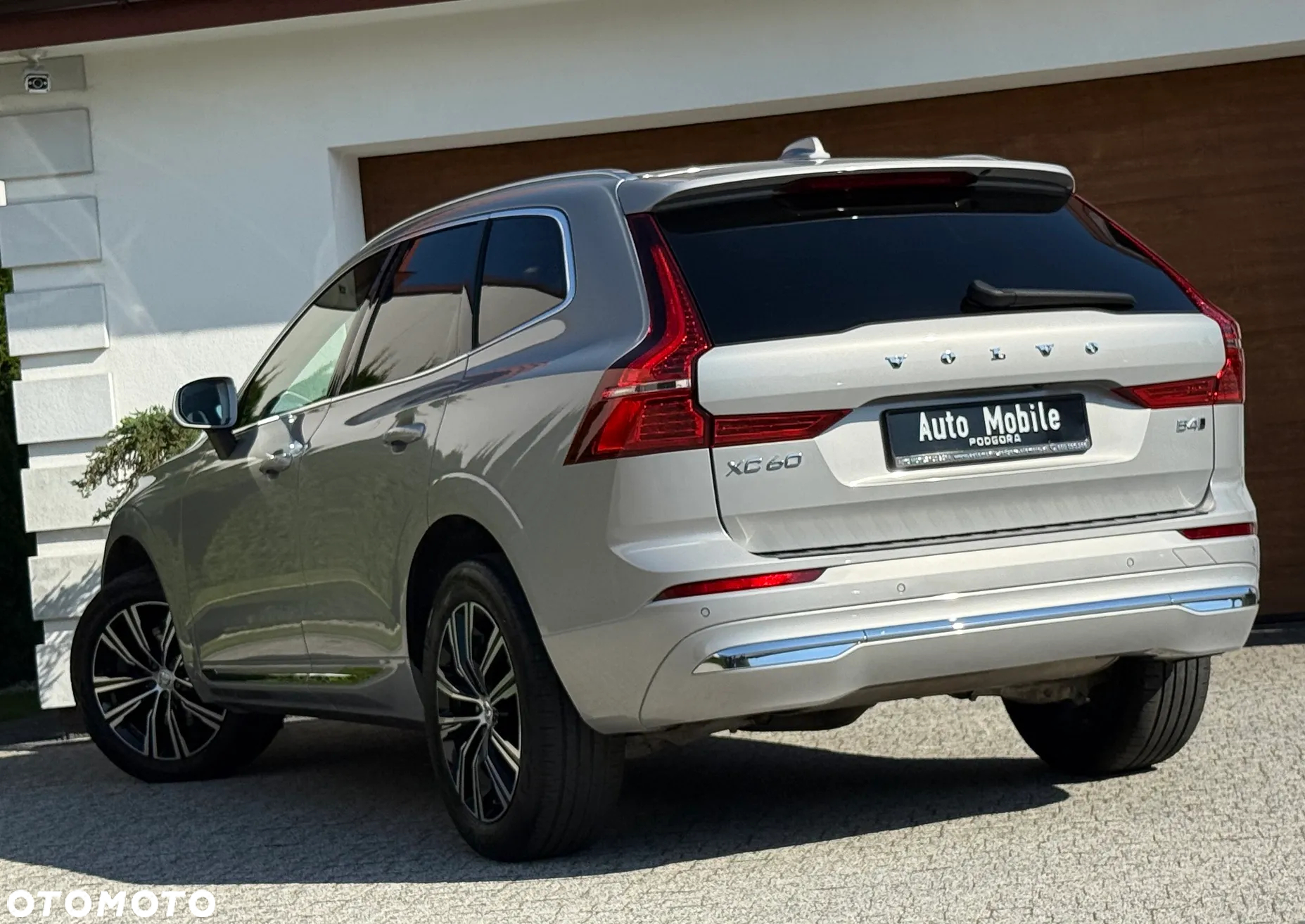 Volvo XC 60 B4 D AWD Geartronic Inscription - 4