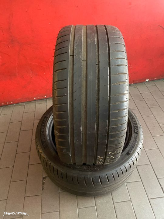 2 Pneus 255/40/18 Michelin Pilot Sport 99Y 2019 com mais de 85% de piso - 2