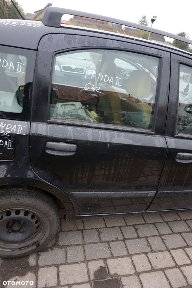 DRZWI TYLNE PRAWE PANDA II 632  CZARNY FIAT 2003-2012 - 1