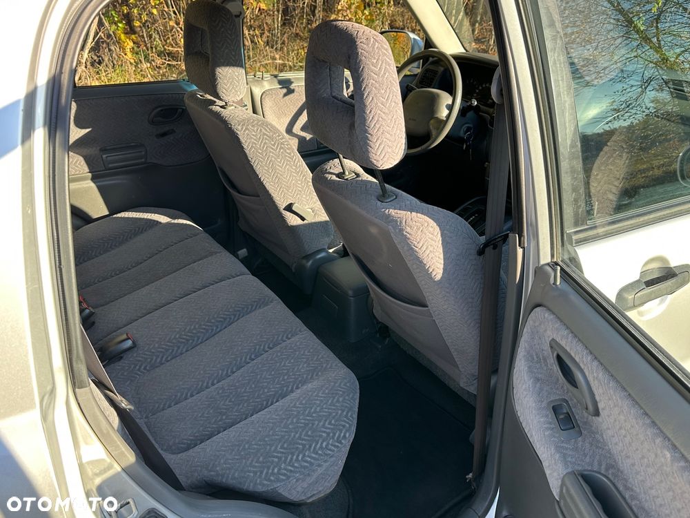 Suzuki Grand Vitara XL-7 2.0 TD Automatik Comfort + - 25