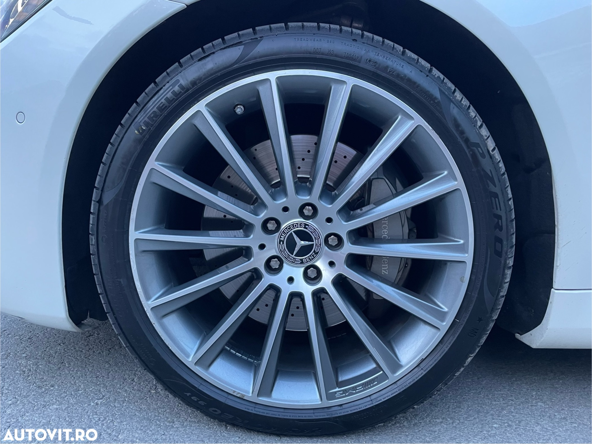 Mercedes-Benz S 560 L 4Matic 9G-TRONIC - 27