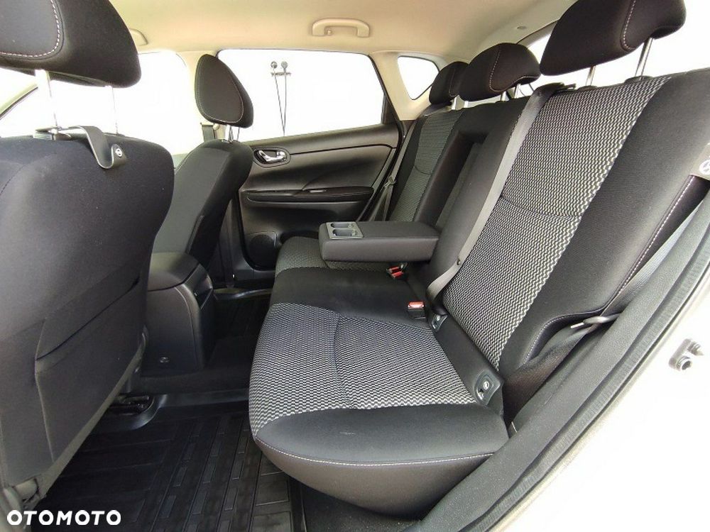Nissan Pulsar - 14