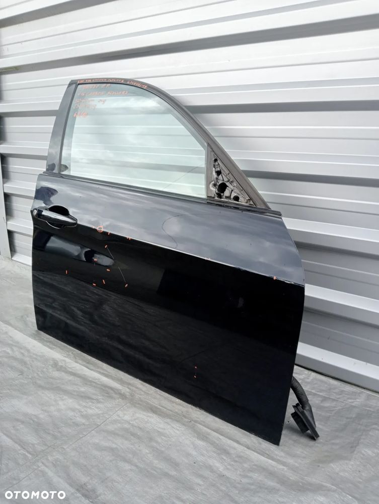 BMW E90 DRZWI  416 CARBONSCHWARZ - 3