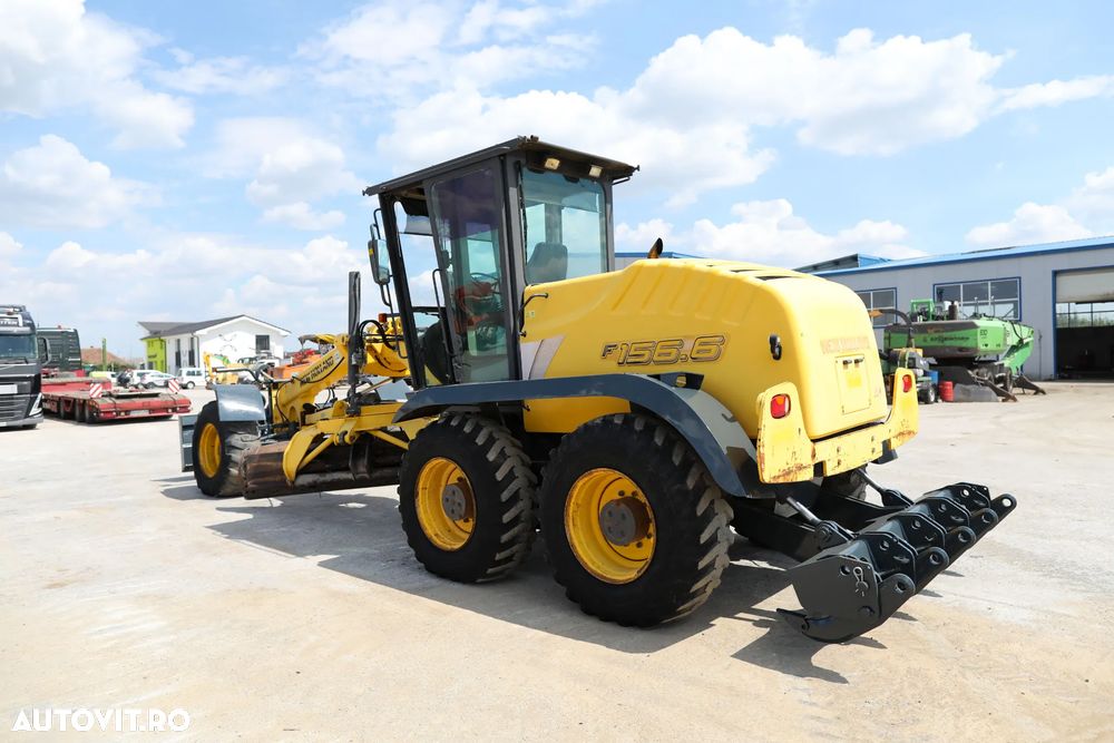 New Holland New Holland F156 - 5