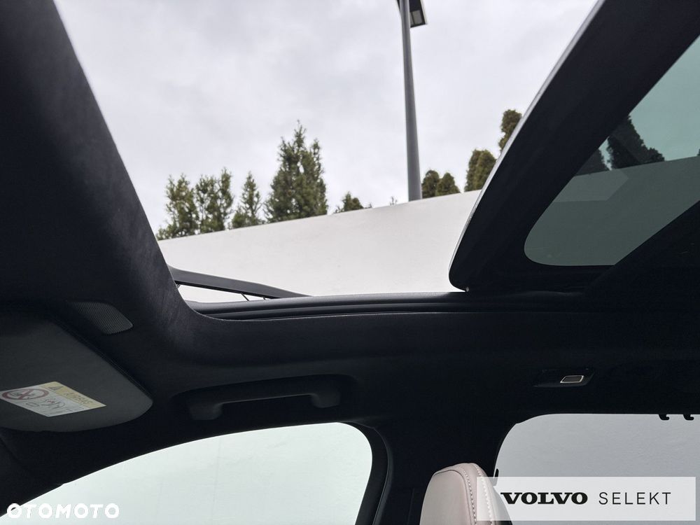 Volvo XC 90 - 10