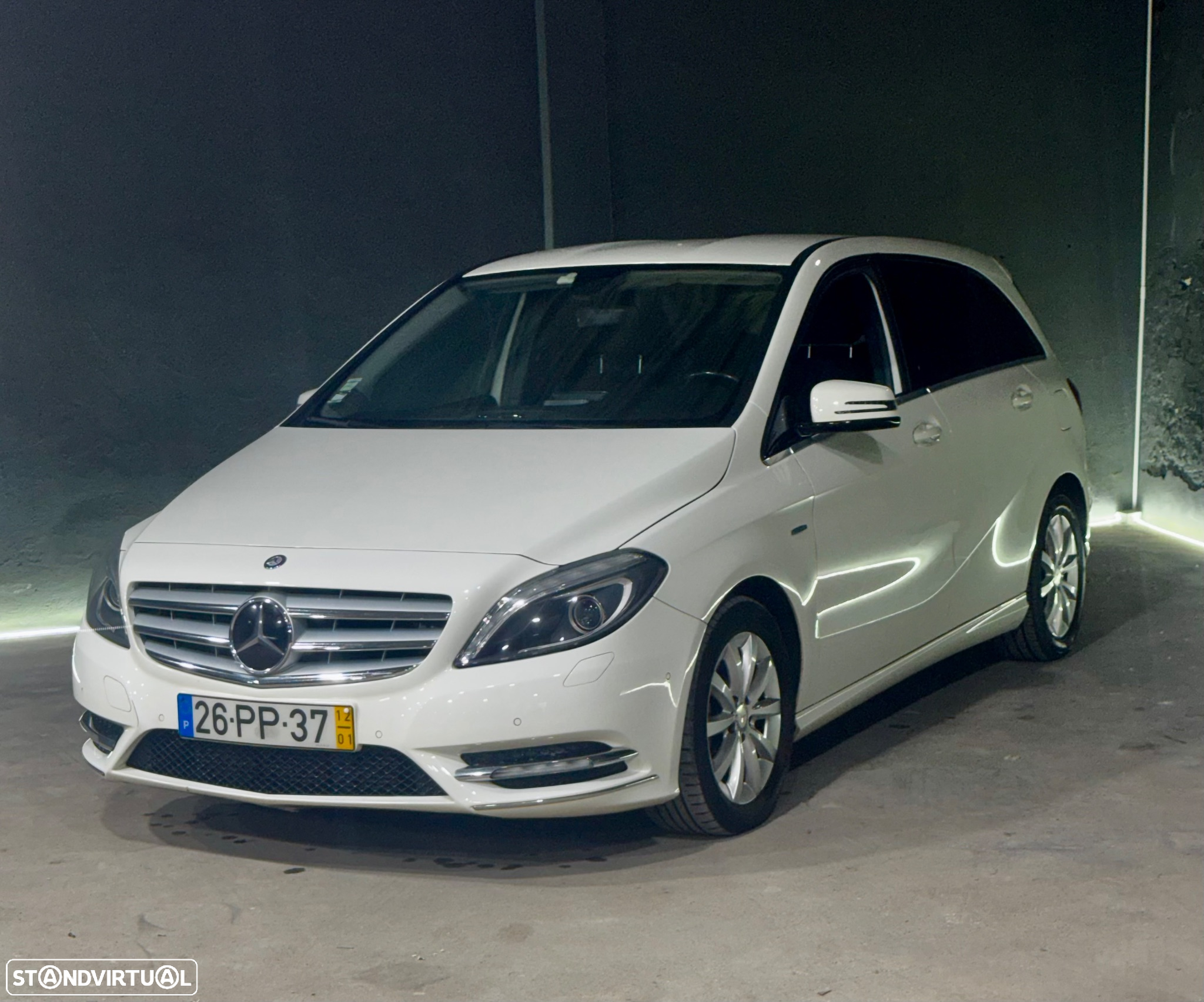 Mercedes-Benz B 180 CDI (BlueEFFICIENCY) 7G-DCT - 3