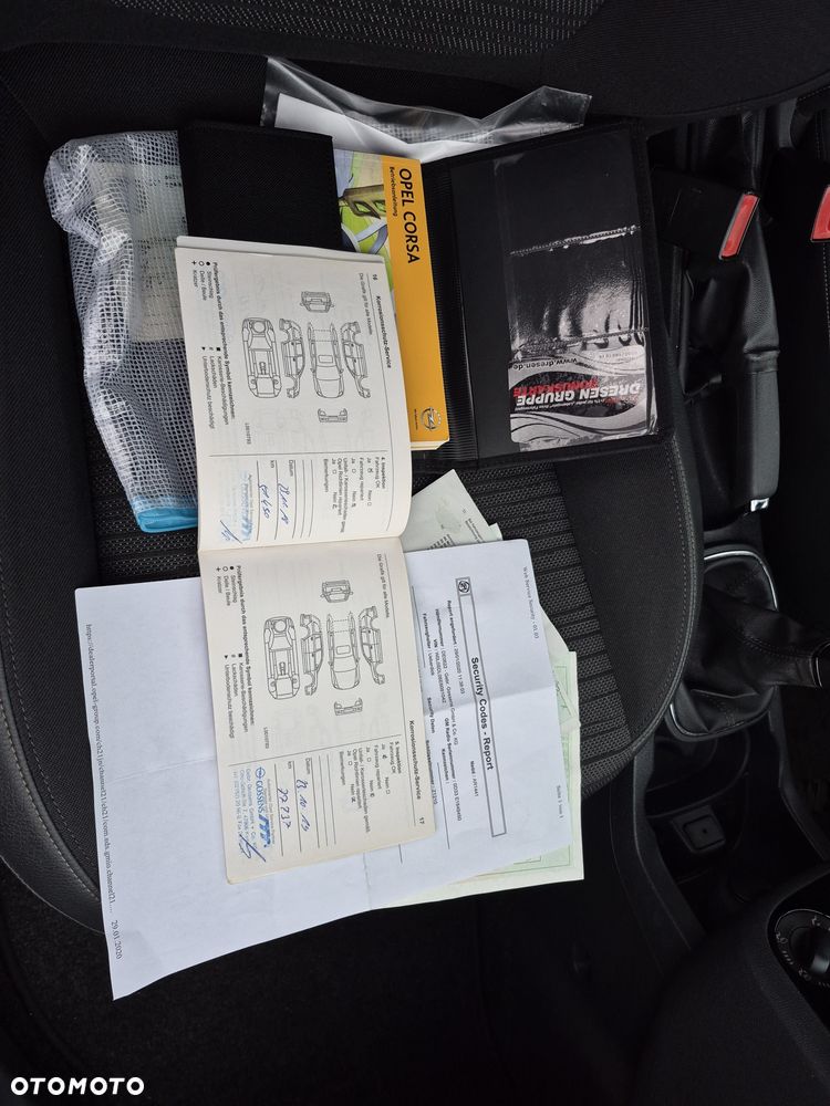 Opel Corsa - 8