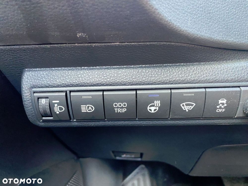 Toyota Corolla 1.8 Hybrid GR Sport Dynamic - 13