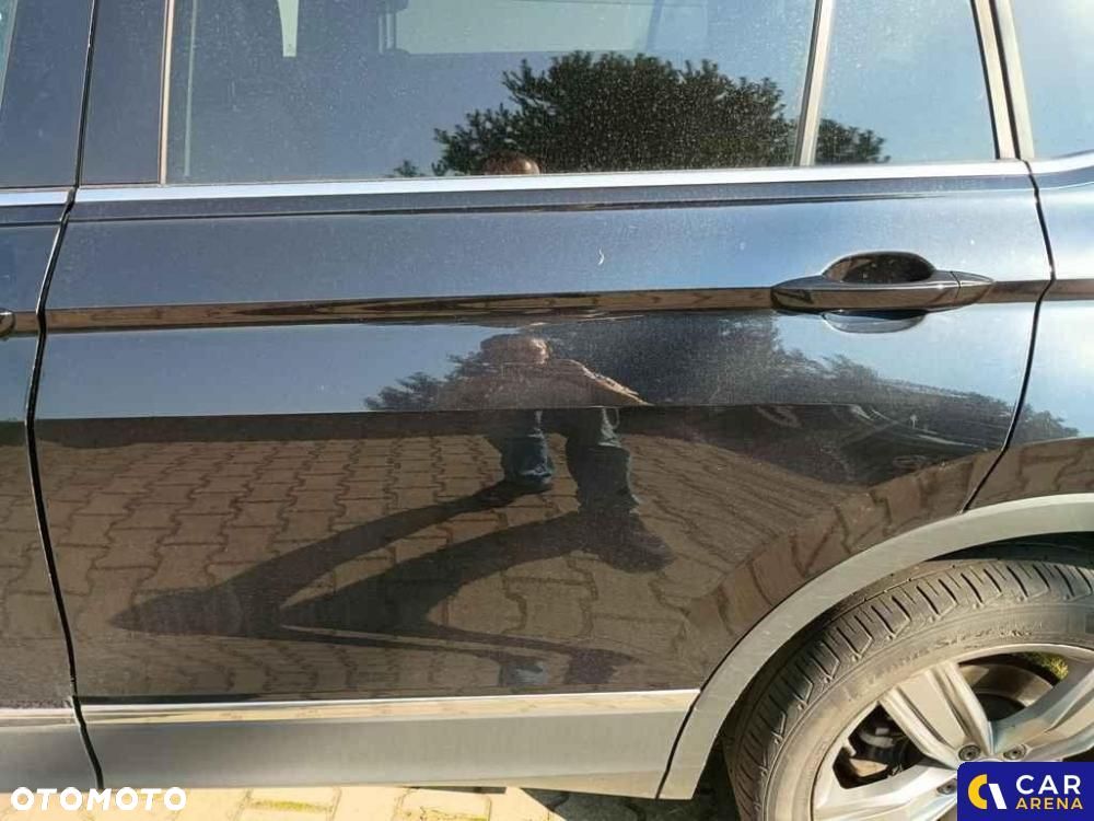 Volkswagen Tiguan - 24