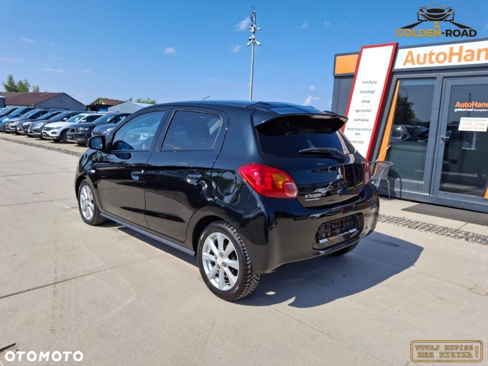 Mitsubishi Space Star - 8