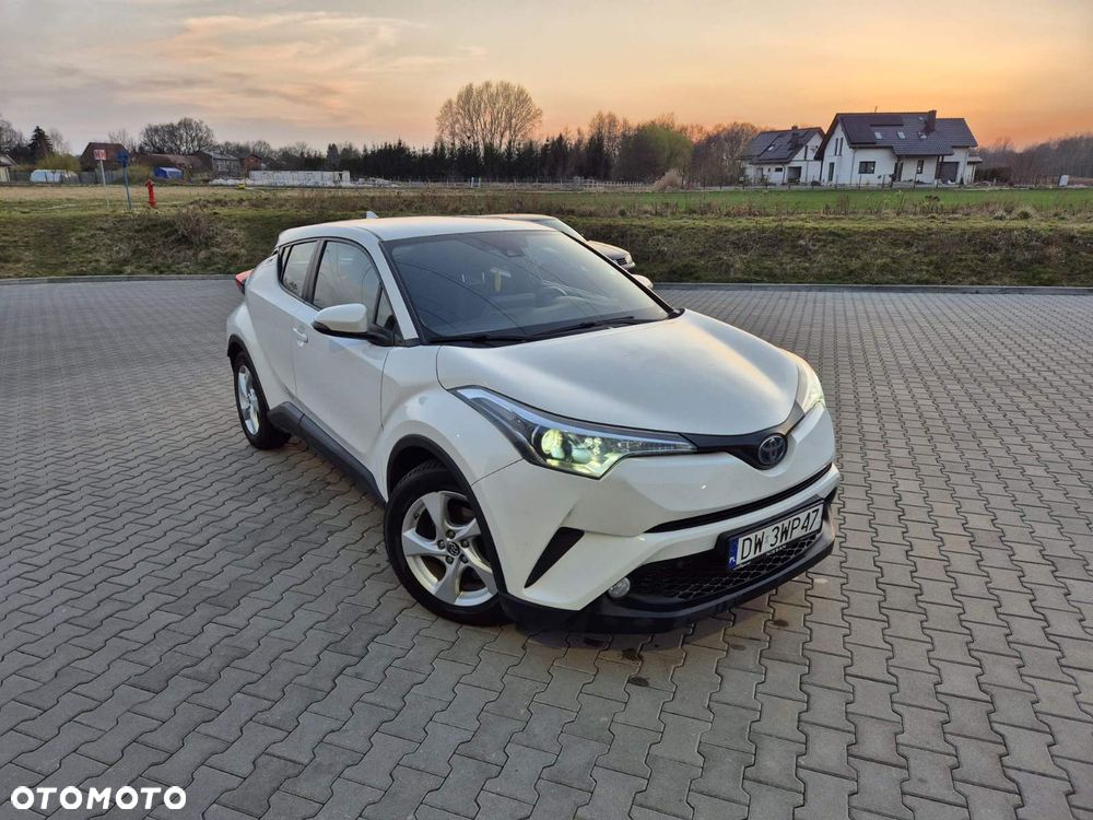 Toyota C-HR 1.8 Hybrid Premium - 1