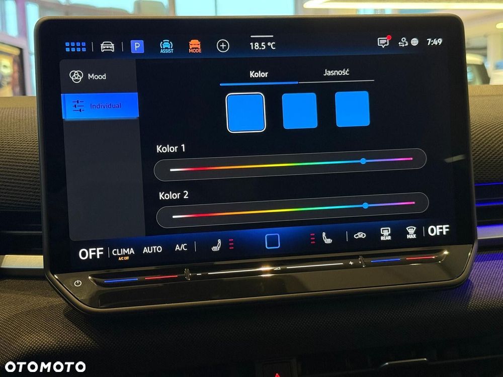 Volkswagen T-Roc 1.5 eTSI Life DSG - 20