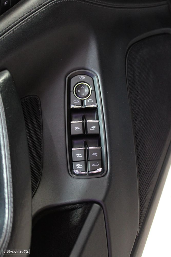 Porsche Panamera S Hybrid - 25