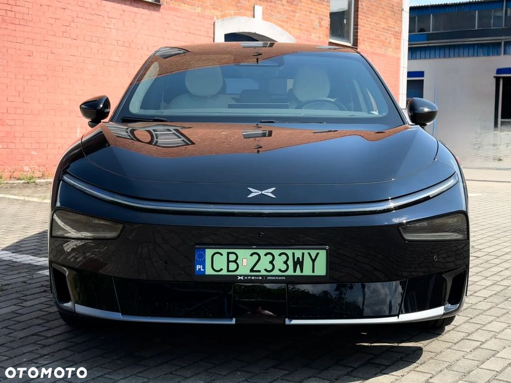 XPeng P7+ - 7