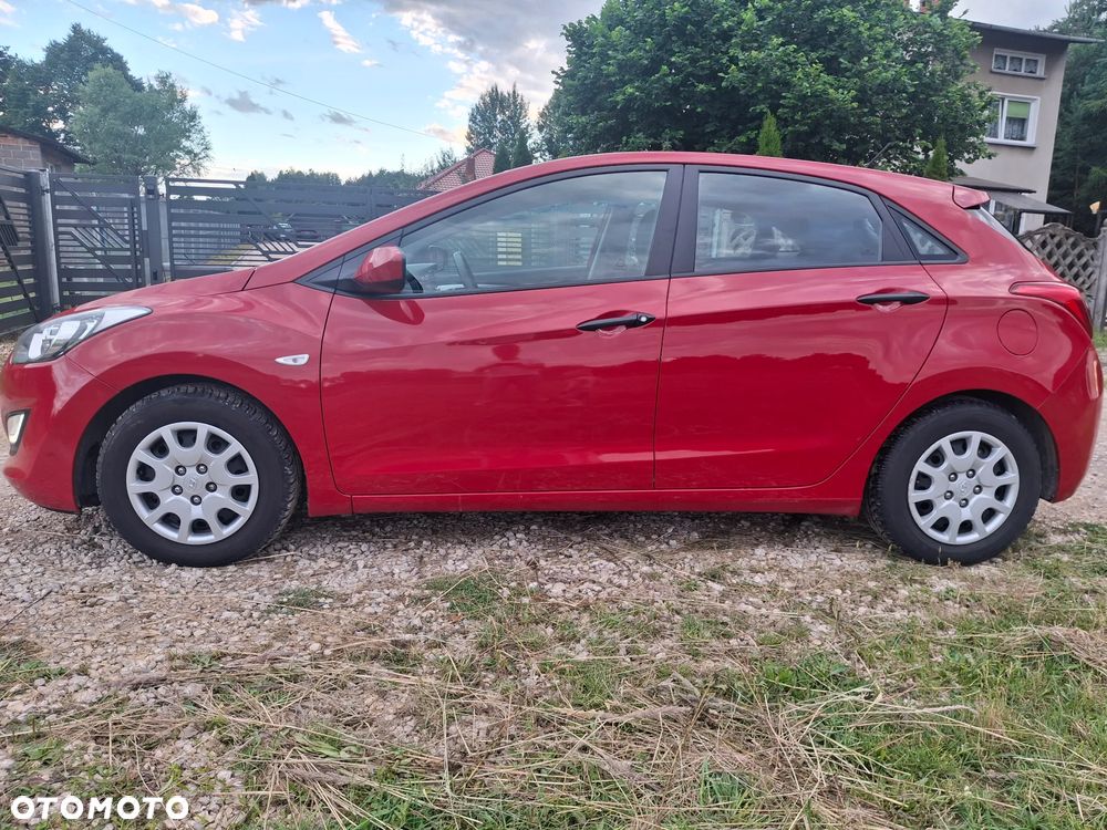 Hyundai i30 1.4 CRDi Advantage - 8