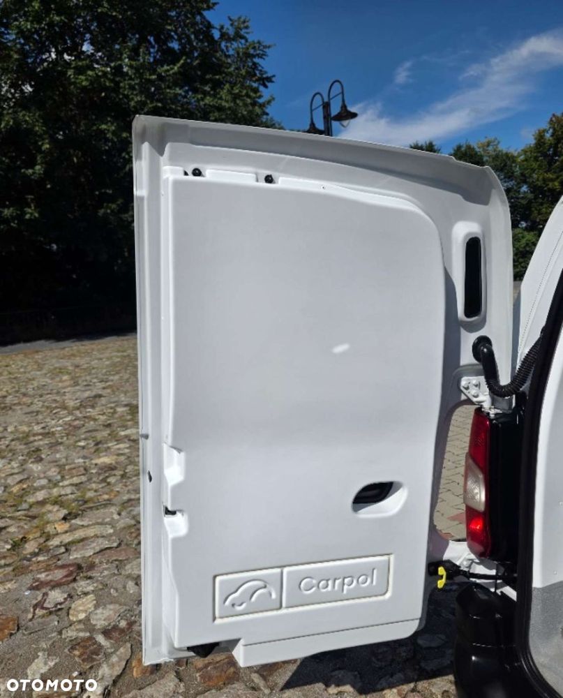 Toyota Proace City - 29