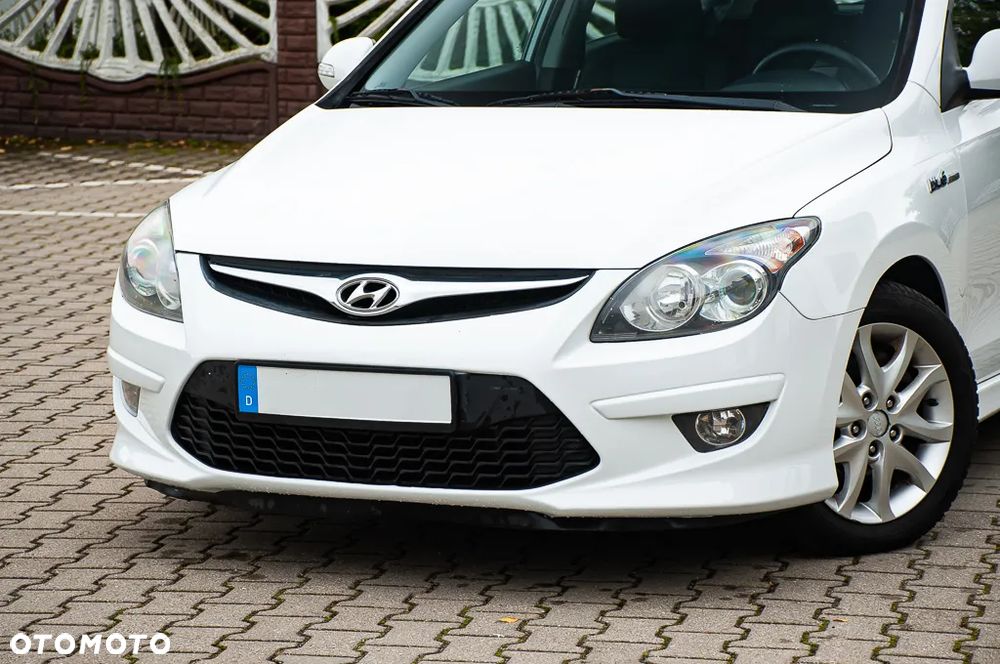 Hyundai i30 1.6 CRDI blue Classic - 8