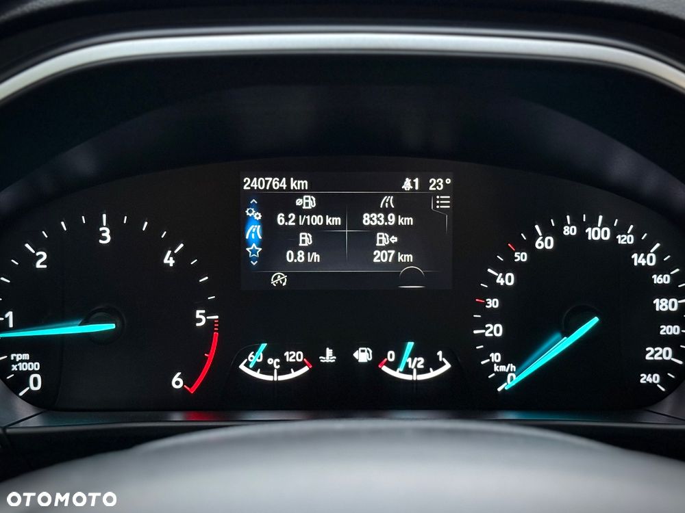 Ford Focus 2.0 EcoBlue Titanium Business - 25