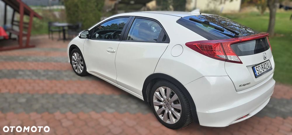 Honda Civic 1.4 i-VTEC Sport - 6