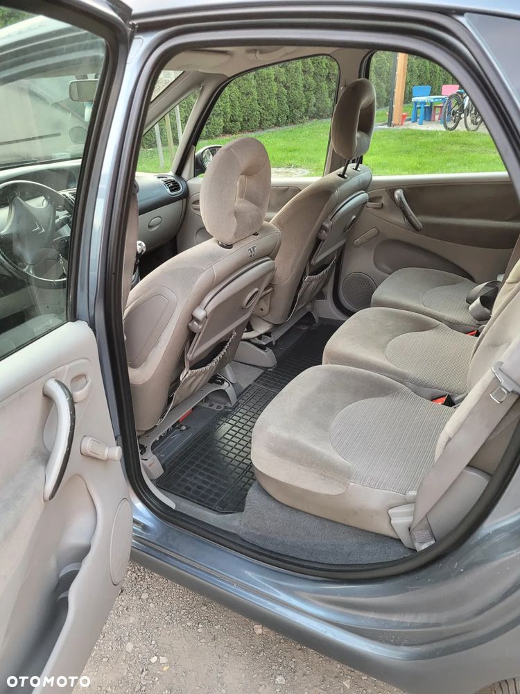 Citroën Xsara Picasso 1.6 Confort - 11