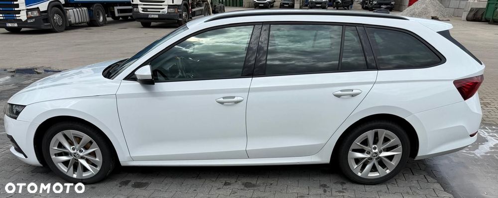 Skoda Octavia 2.0 TDI Drive DSG - 2