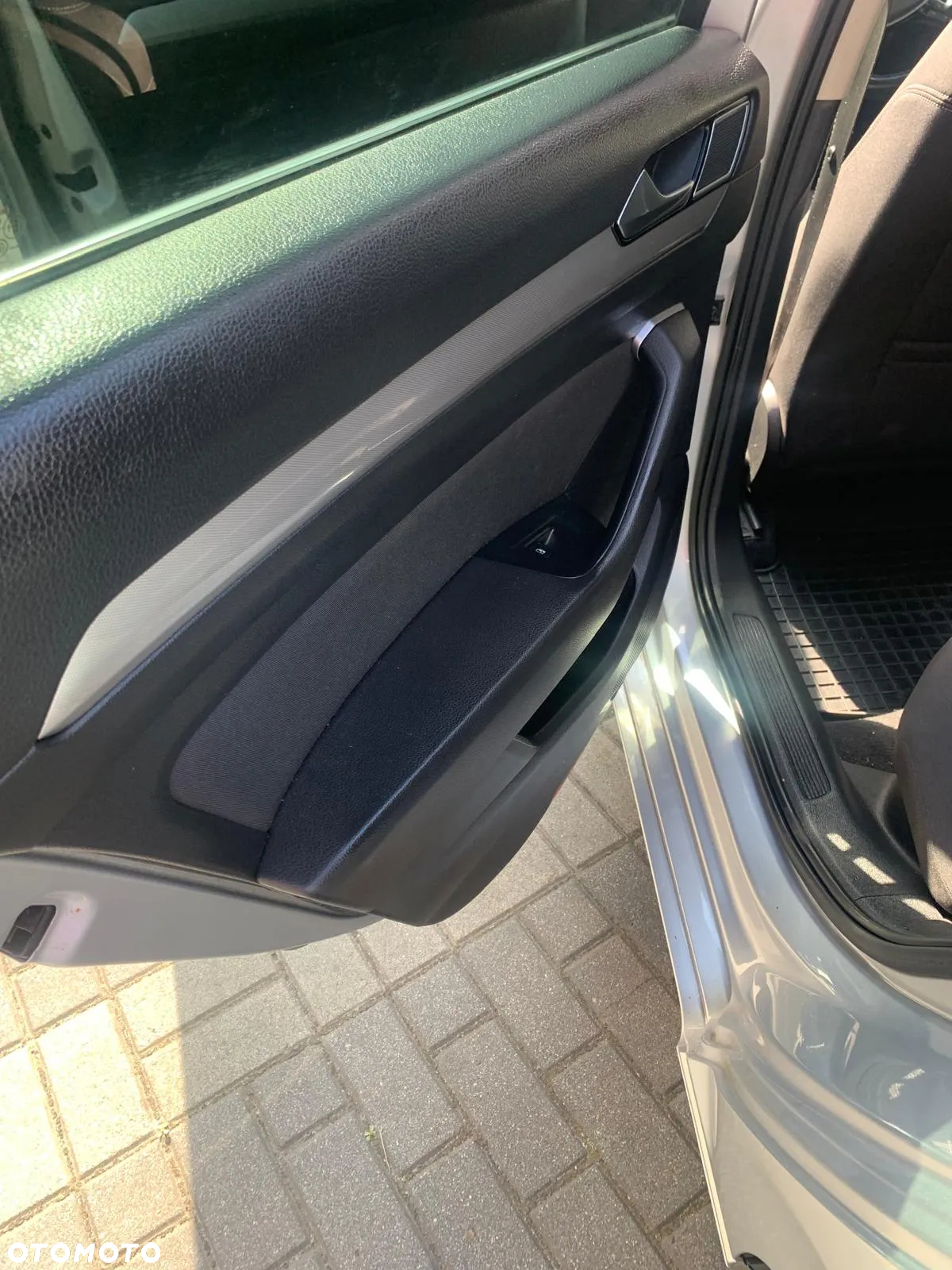 Volkswagen Passat - 17