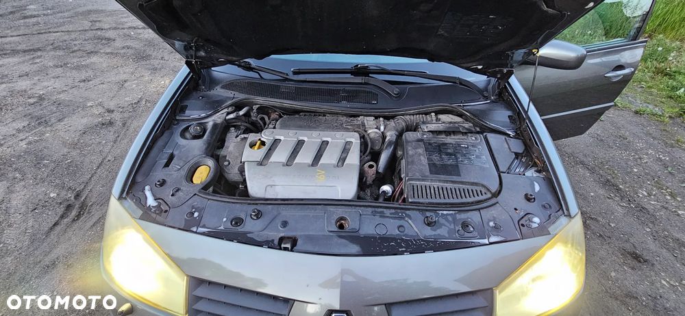 Renault Megane - 25