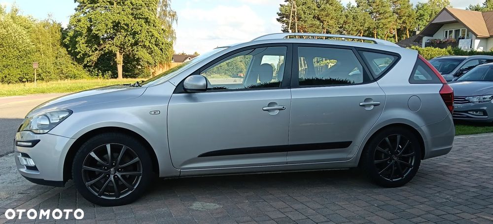 Kia Ceed 1.6 Comfort + - 9