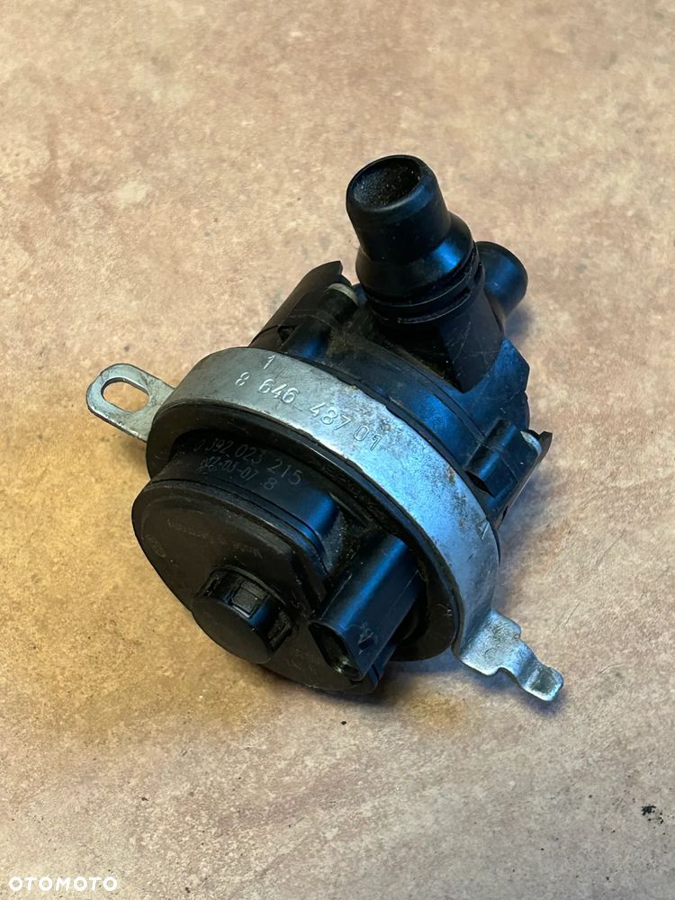 BMW F20 F30 F36 G20 ELEKTRYCZNA POMPA WODY 9147359 - 1