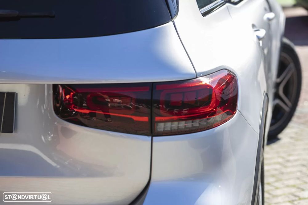 Mercedes-Benz GLB 180 d AMG Line - 33