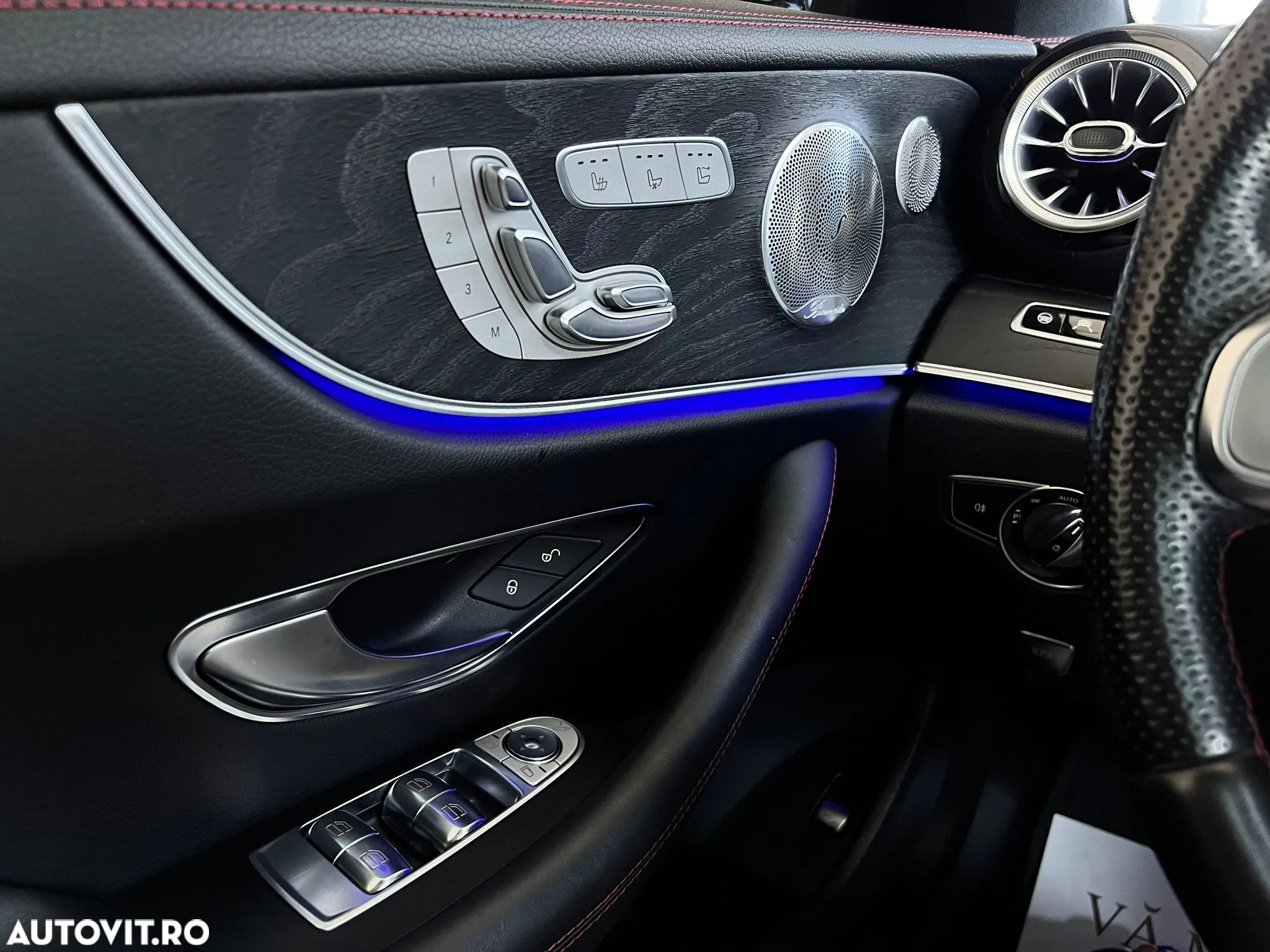 Mercedes-Benz E - 23