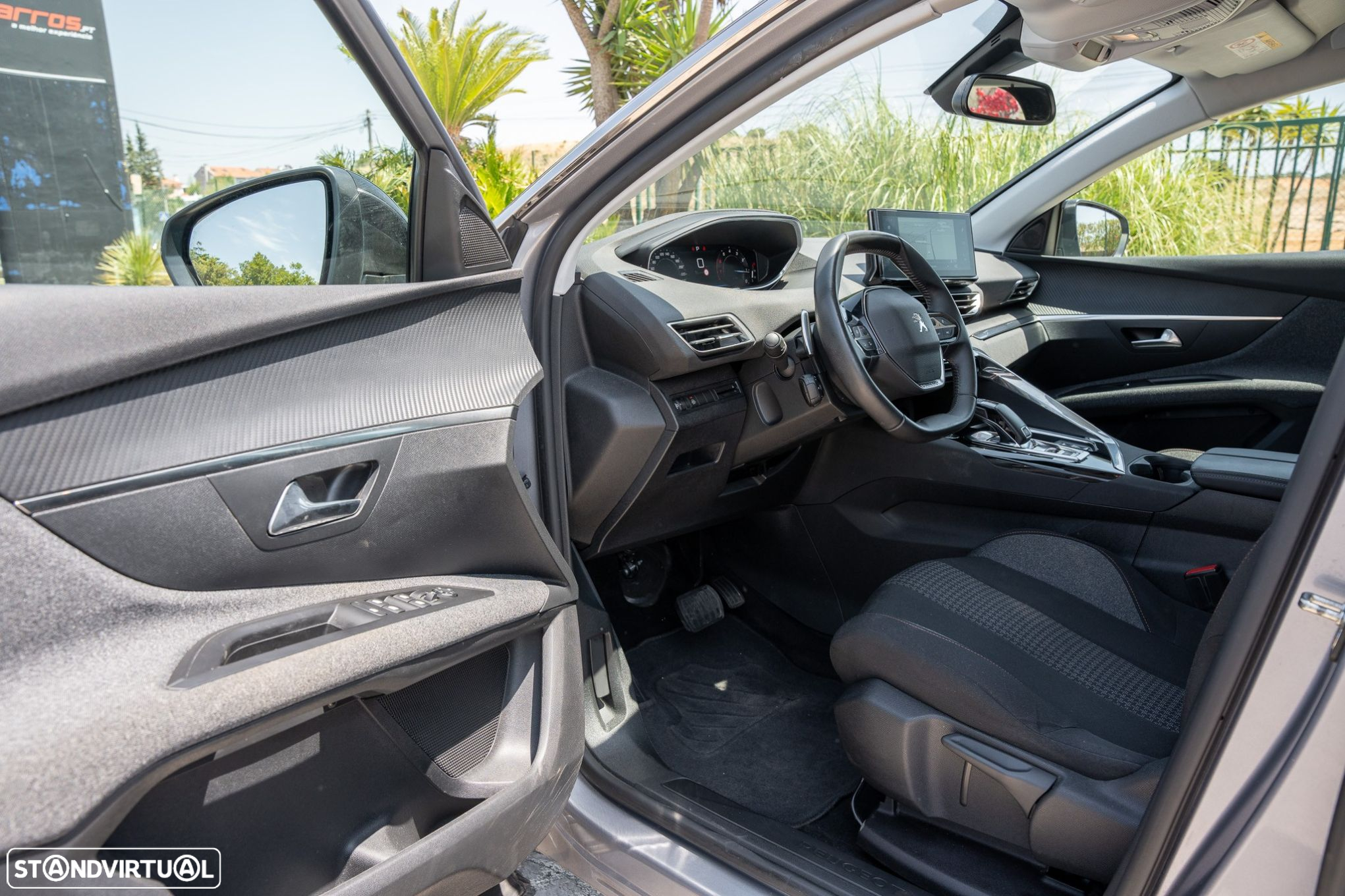 Peugeot 3008 1.2 PureTech Allure EAT8 - 13