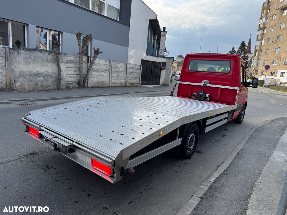 Mercedes-Benz Sprinter - 4