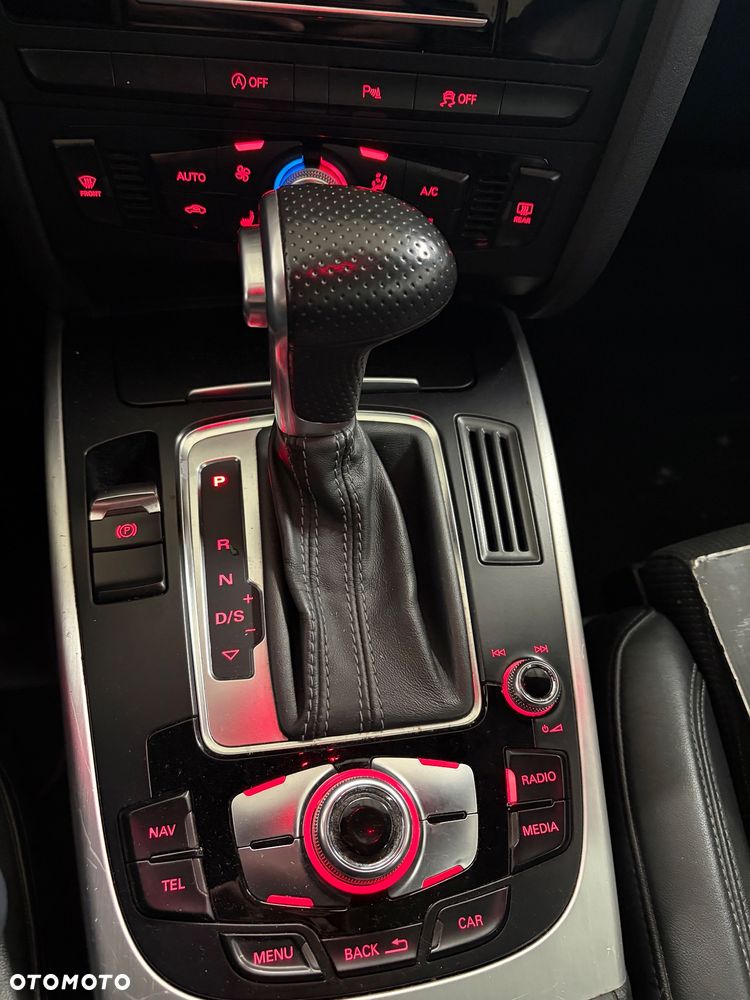 Audi A4 Avant 2.0 TDI DPF multitronic S line Sportpaket - 35