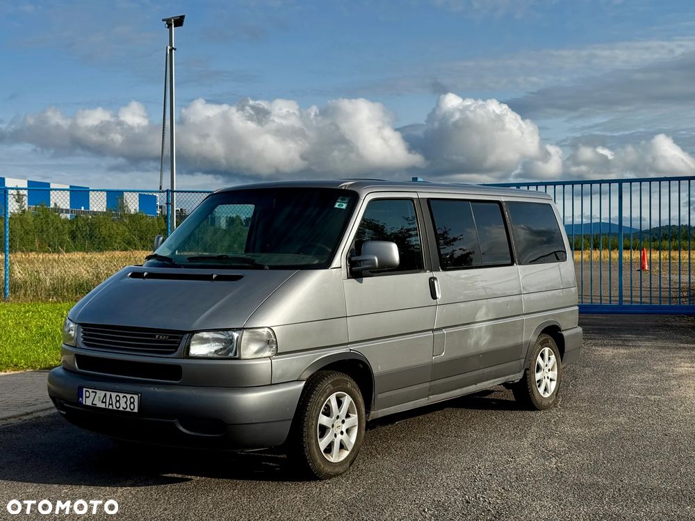 Volkswagen Multivan - 4