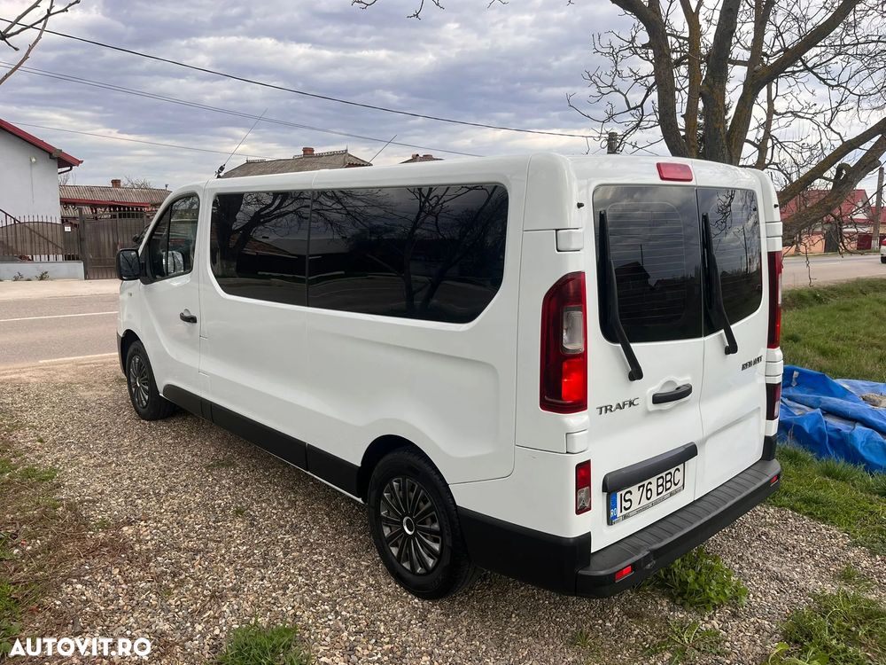 Renault Trafic - 9