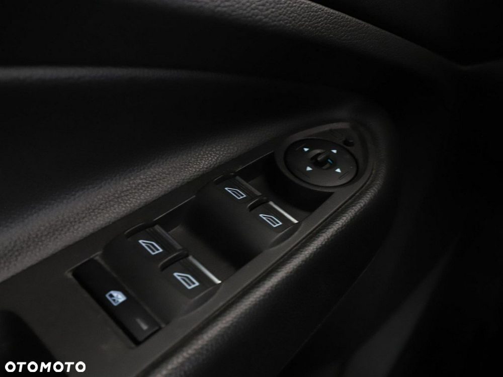 Ford Kuga 1.5 EcoBoost 2x4 ST-Line - 34