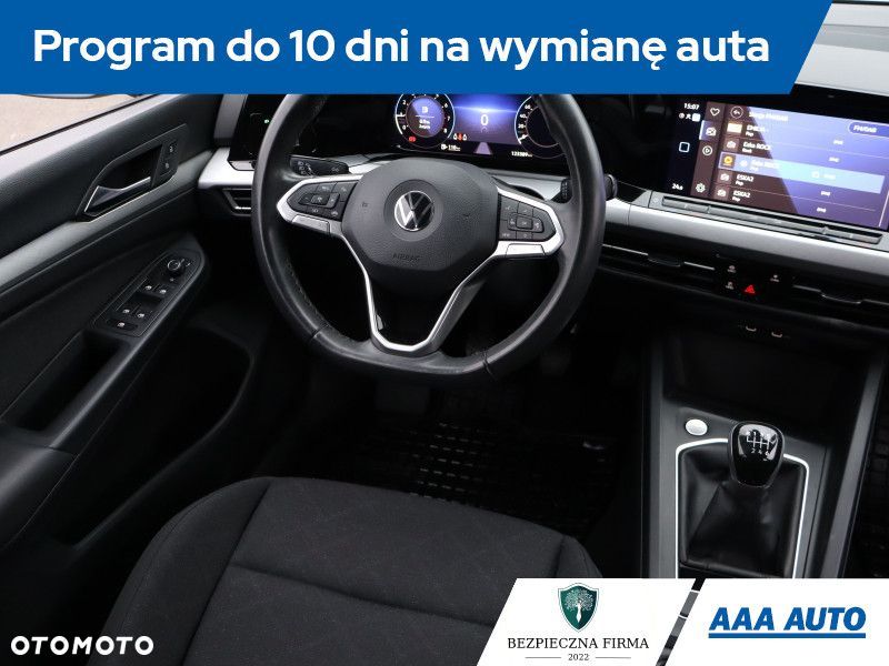 Volkswagen Golf Variant - 8