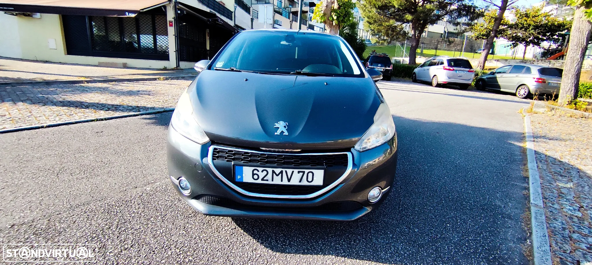 Peugeot 208 1.4 HDi Active - 2