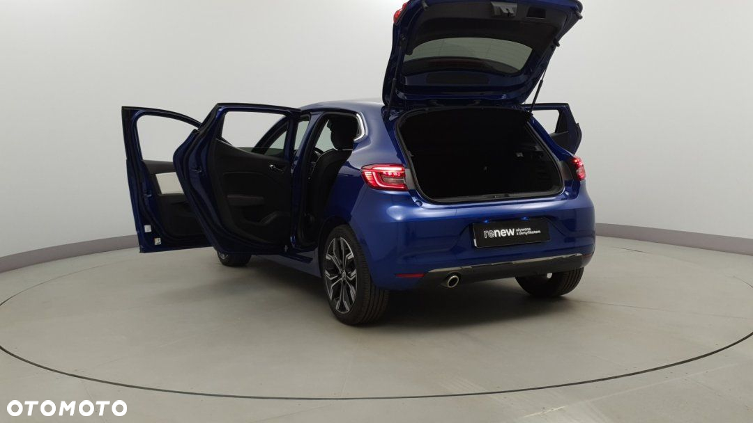 Renault Clio - 10