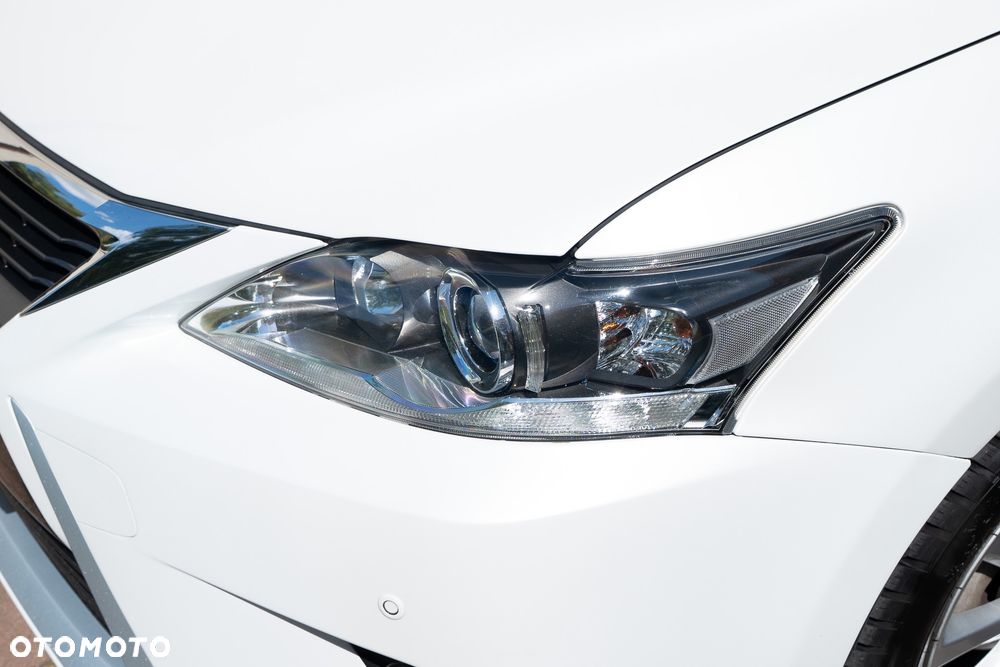 Lexus CT 200h Comfort - 6