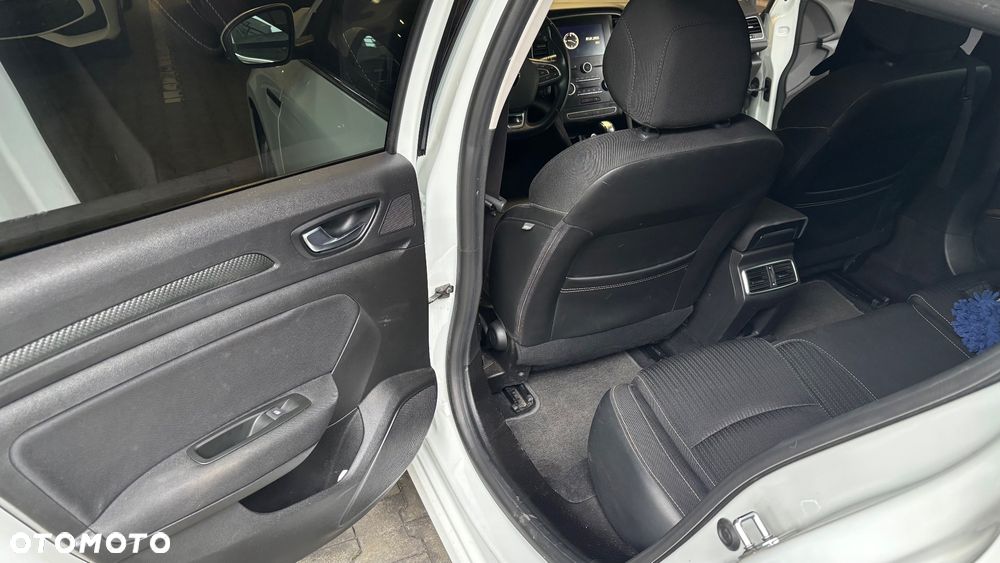 Renault Megane 1.5 dCi Intens EDC - 7