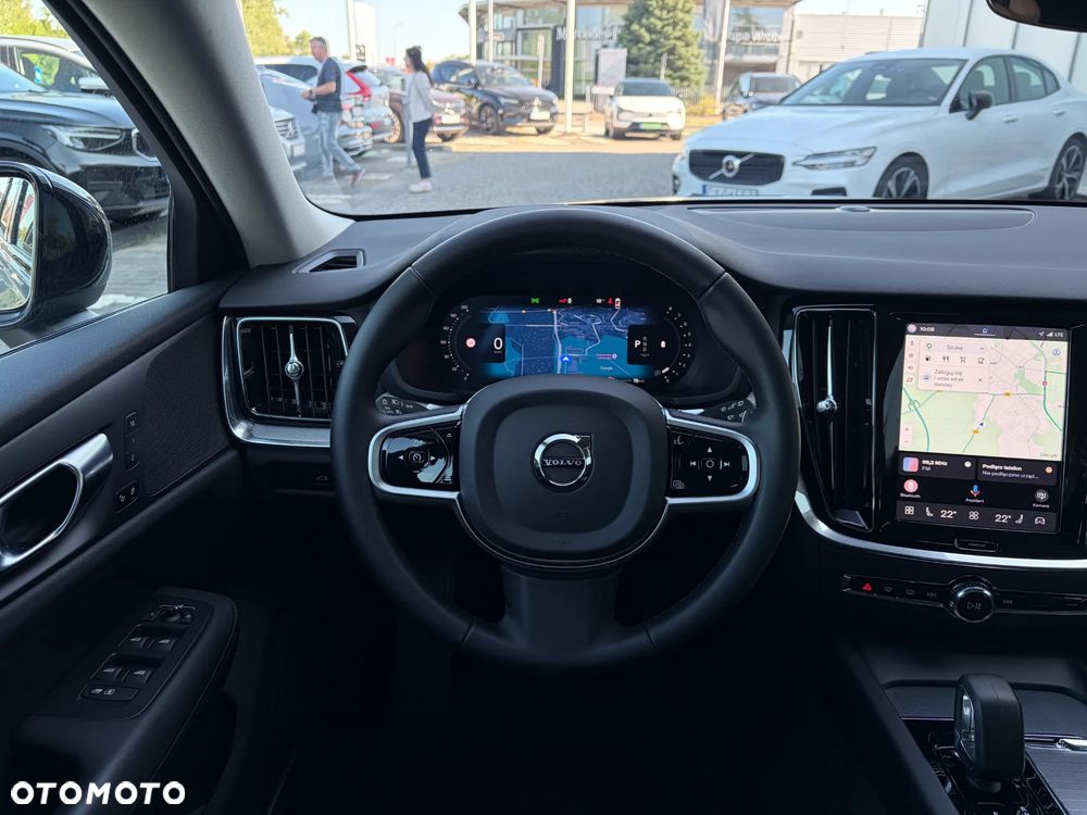 Volvo V60 B4 B Plus Dark - 10