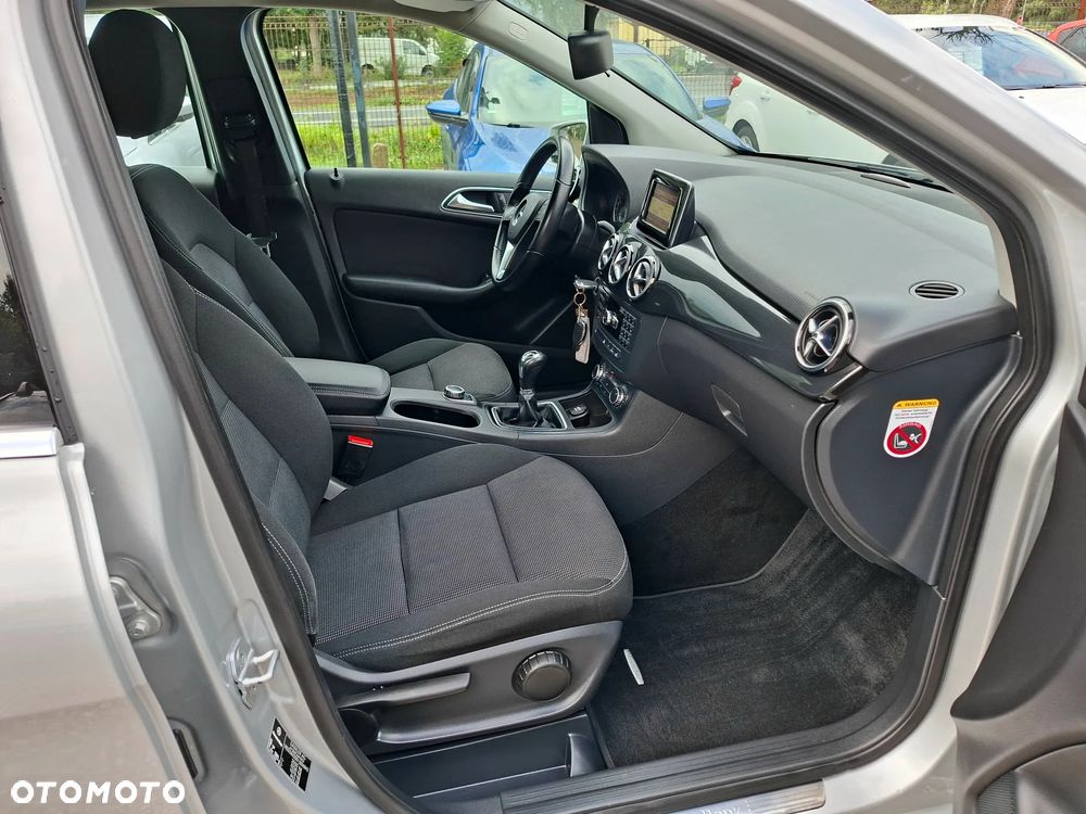Mercedes-Benz Klasa B 180 CDI BlueEFFICIENCY Edition 1 - 28
