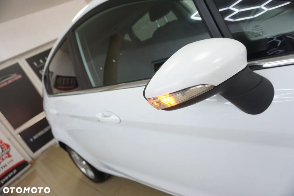 Ford Fiesta 1.6 TDCi Trend - 14
